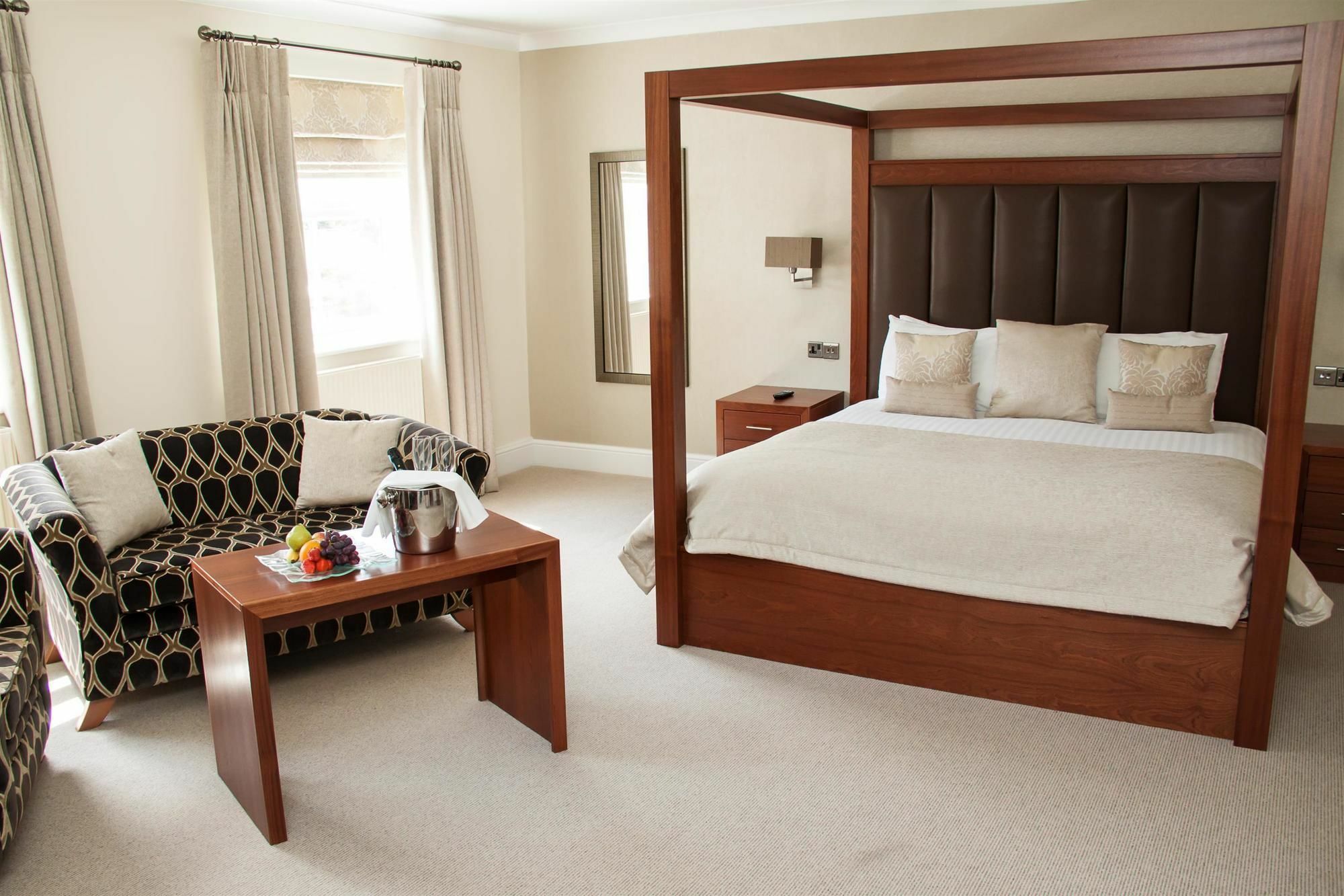 Lion Hotel Worksop Exterior photo
